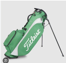 Load image into Gallery viewer, Titleist Players 4 Carry Bag
