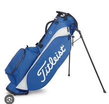 Load image into Gallery viewer, Titleist Players 4 Carry Bag
