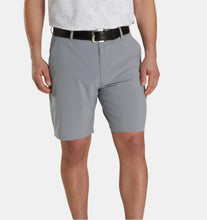 Load image into Gallery viewer, FOOTJOY Performance Lightweight Short
